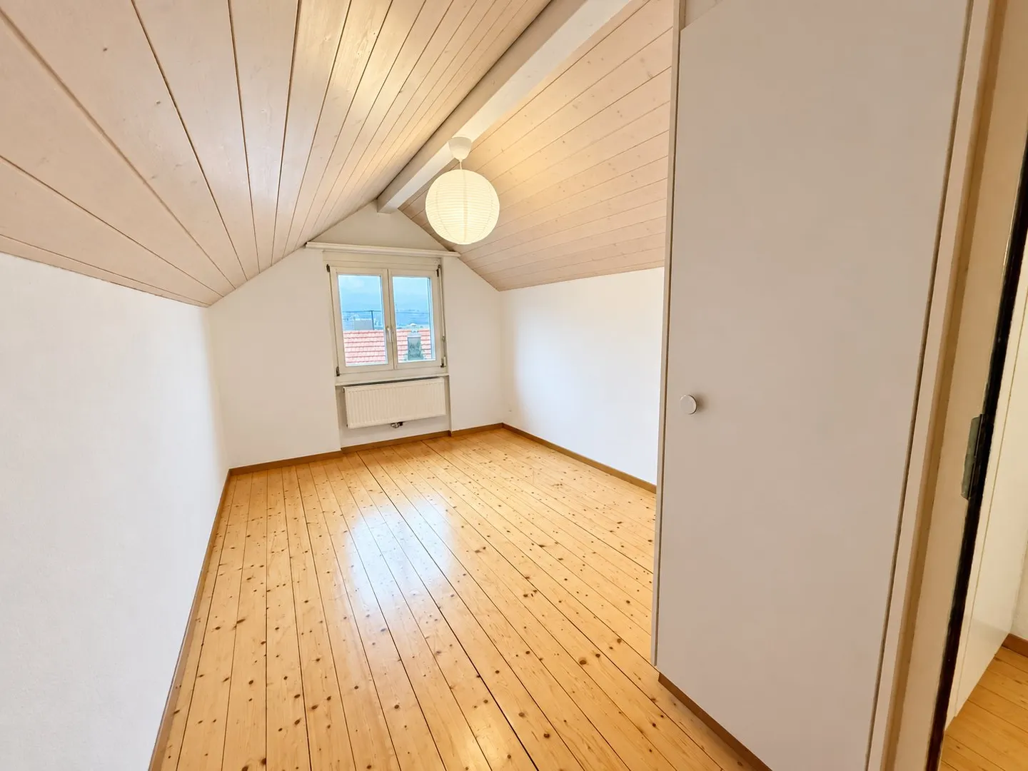 Attique Duplex Charmant à Glovelier - Photo 16 sur 17