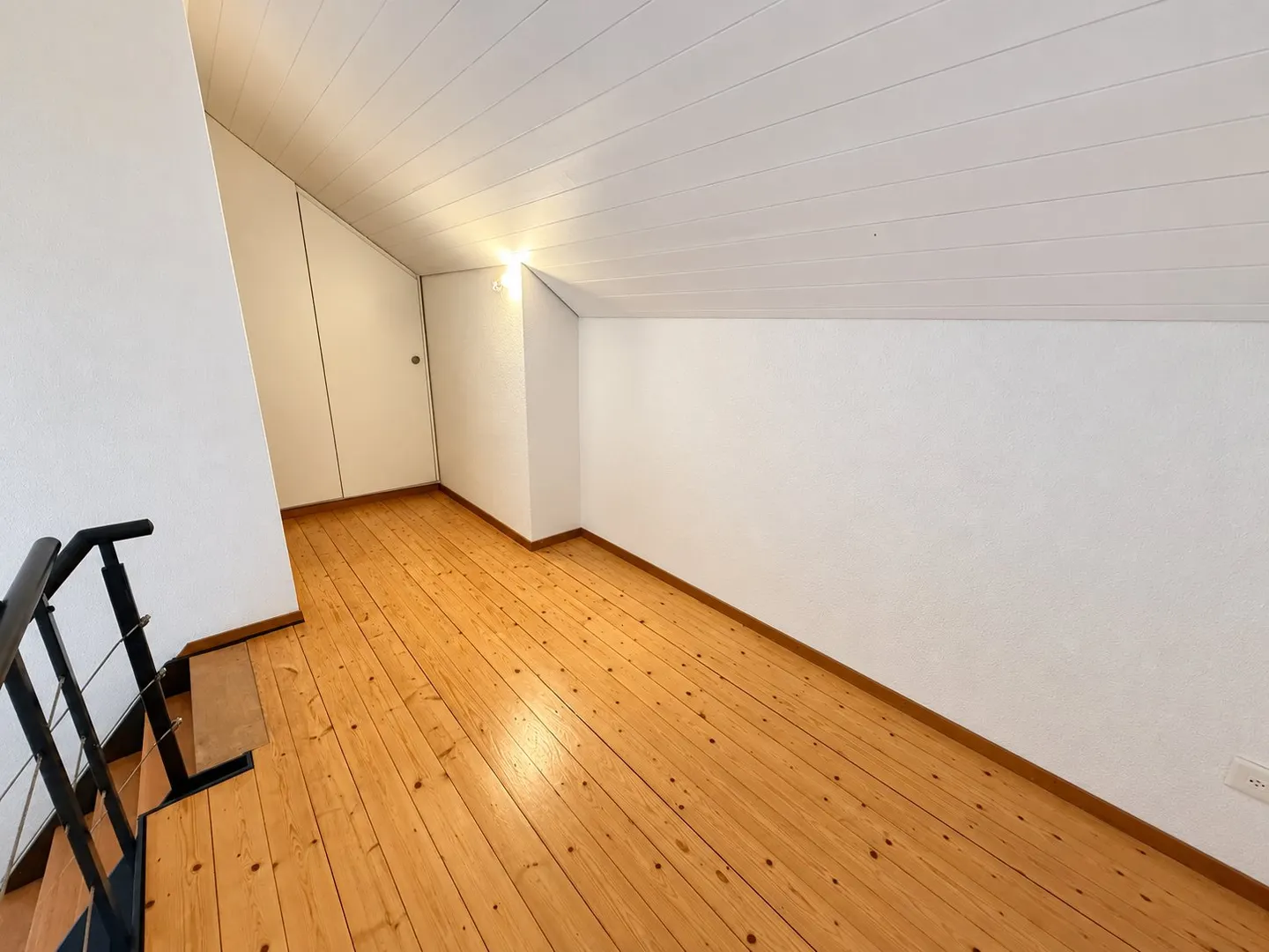 Attique Duplex Charmant à Glovelier - Photo 15 sur 17