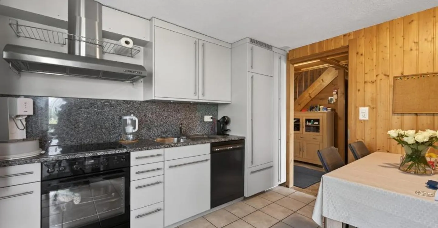 Geräumiges Familienhaus mit Potenzial - Foto 1 von 12