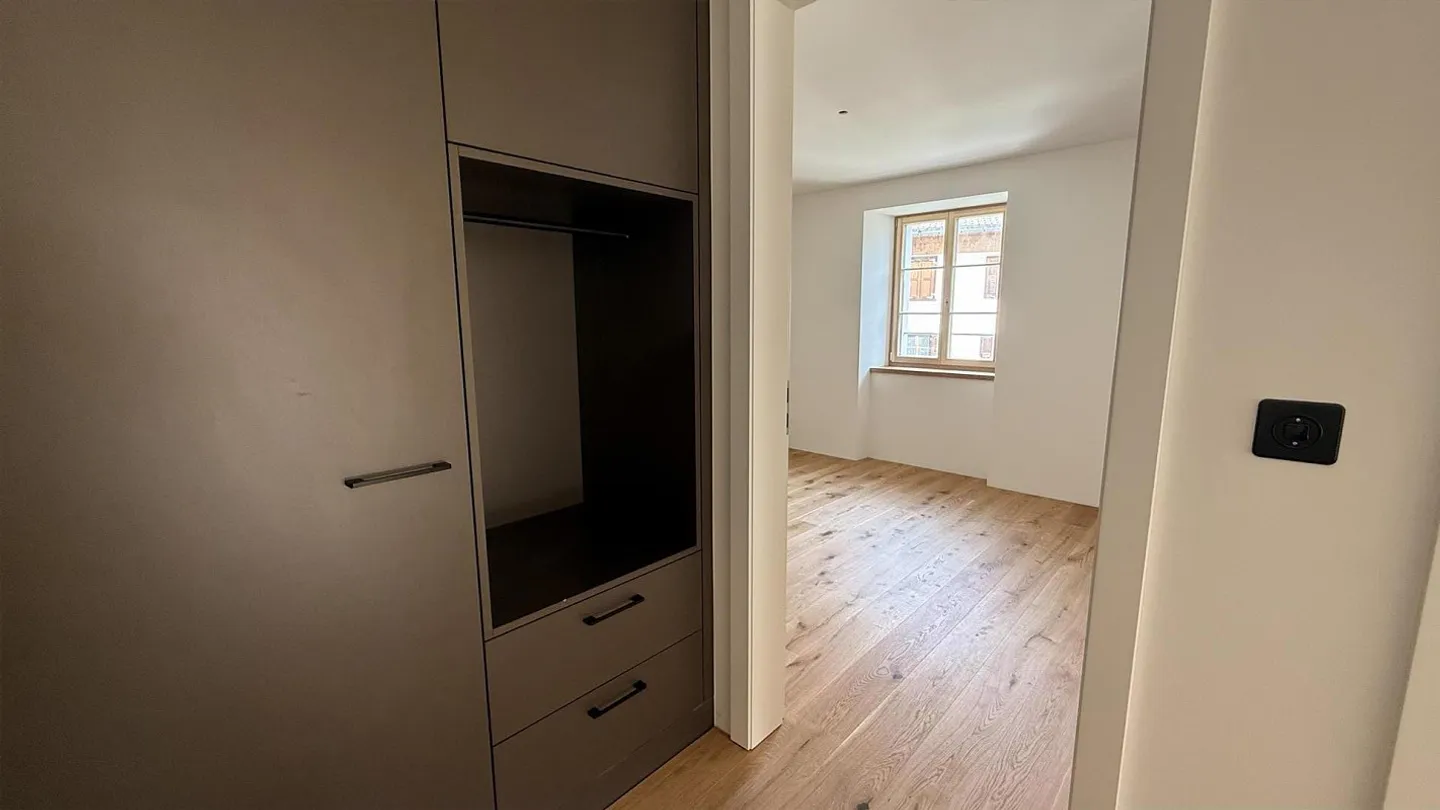 Charmante 2.5 Zimmer-Wohnung in Peist (Schanfigg) - Foto 8 von 13