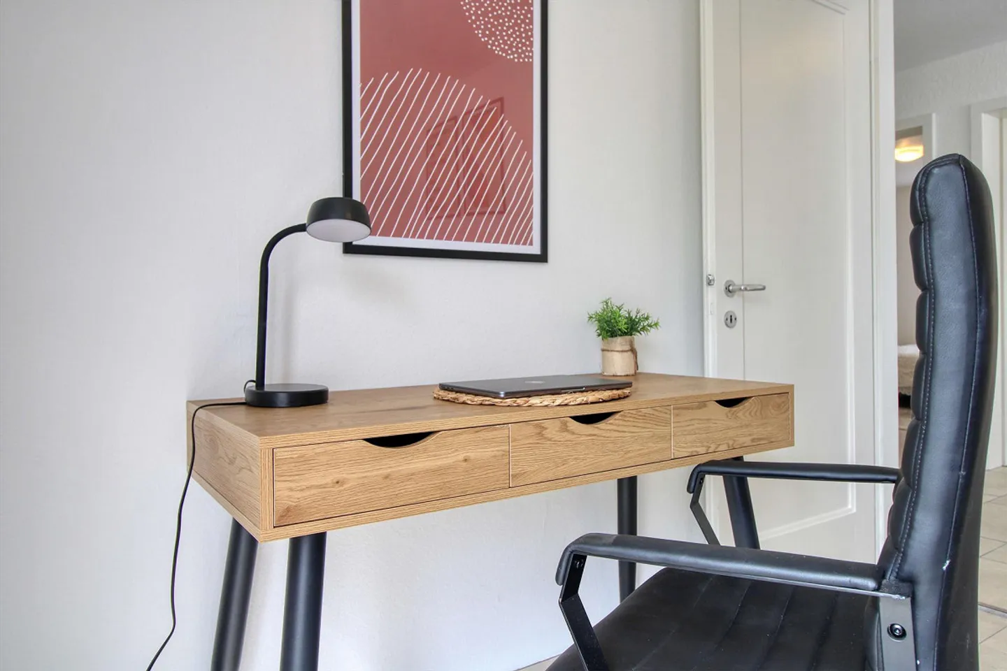 Spacious Coliving Apartment with Large Terrace in Wallisellen - Photo 6 of 13