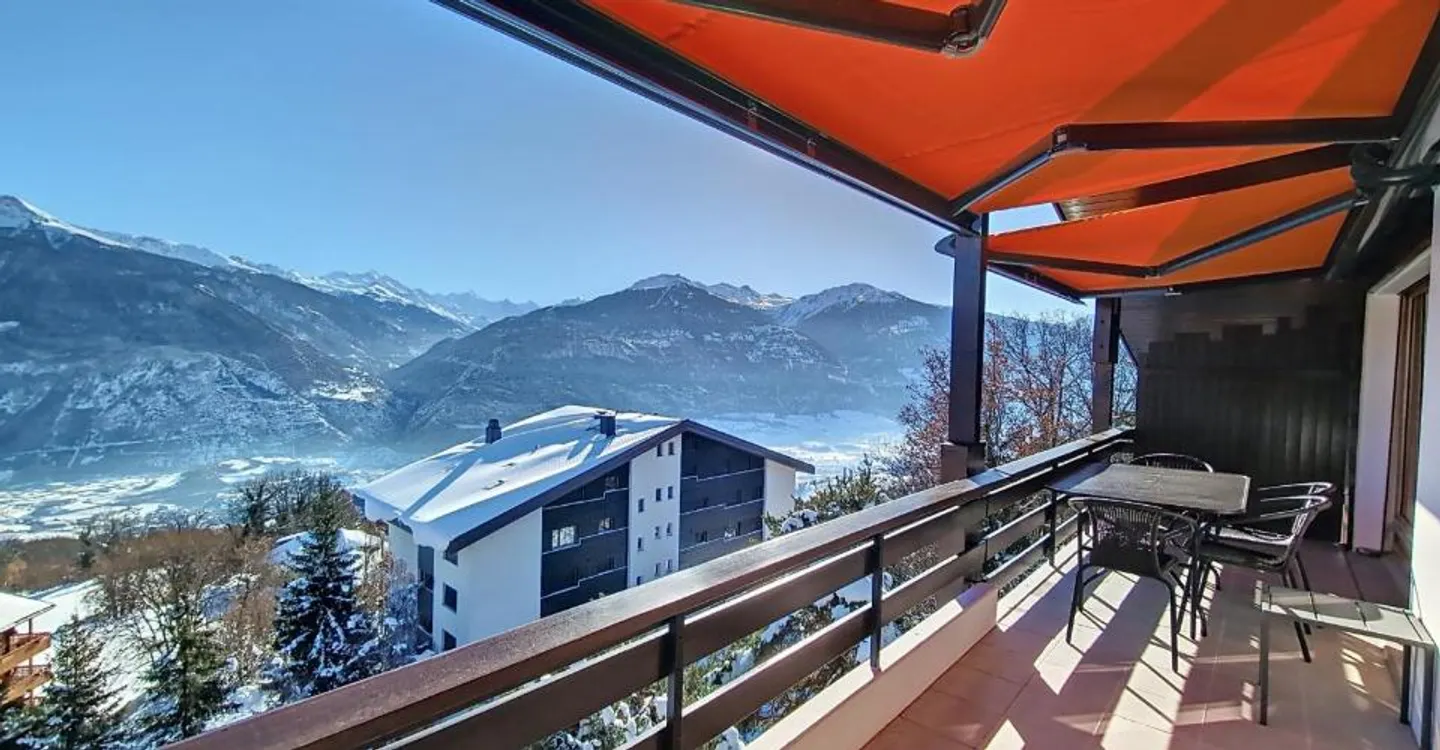 Appartamento spazioso con vista - Foto 9 di 10
