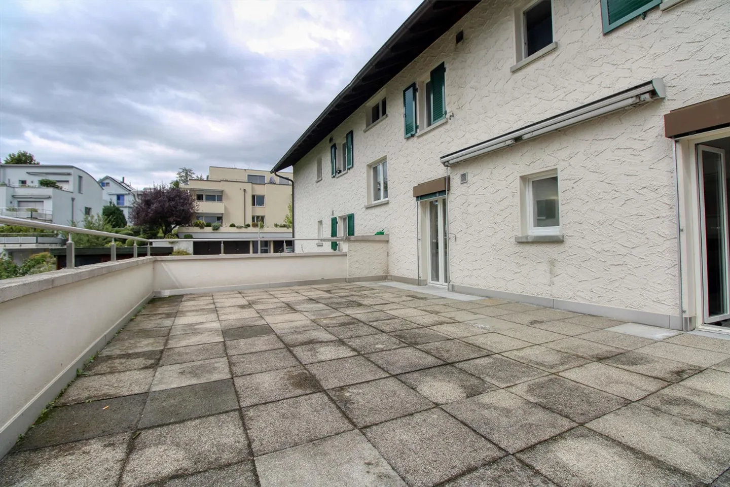 Spacious Coliving Apartment with Large Terrace in Wallisellen - Photo 10 of 13