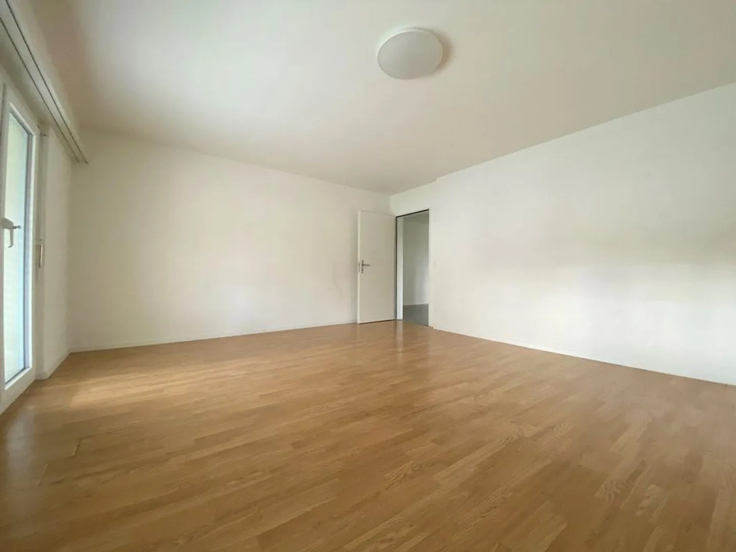 Helle 3-Zimmer-Wohnung mit Balkon - Foto 4 von 6