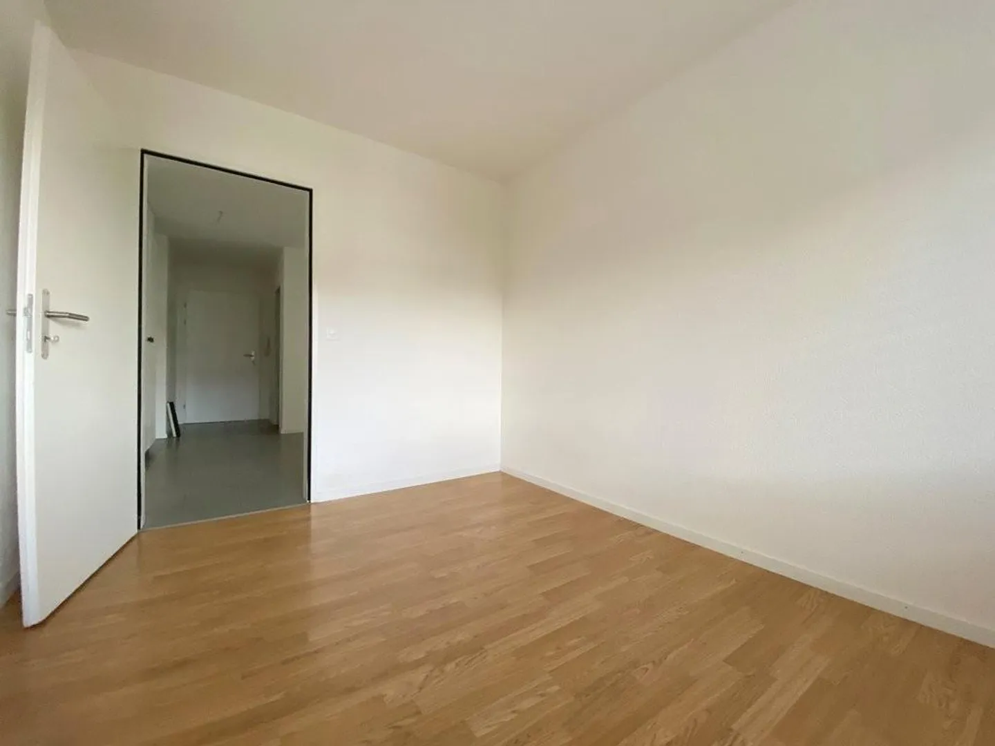 Helle 3-Zimmer-Wohnung mit Balkon - Foto 5 von 6