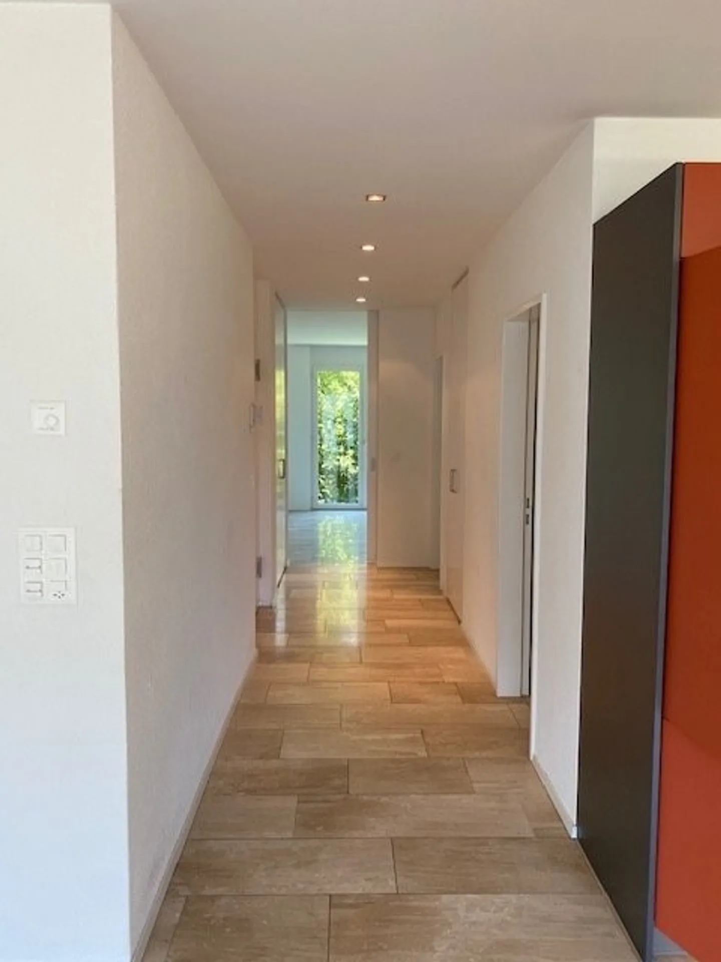 3.5 Room Apartment - Photo 8 of 8