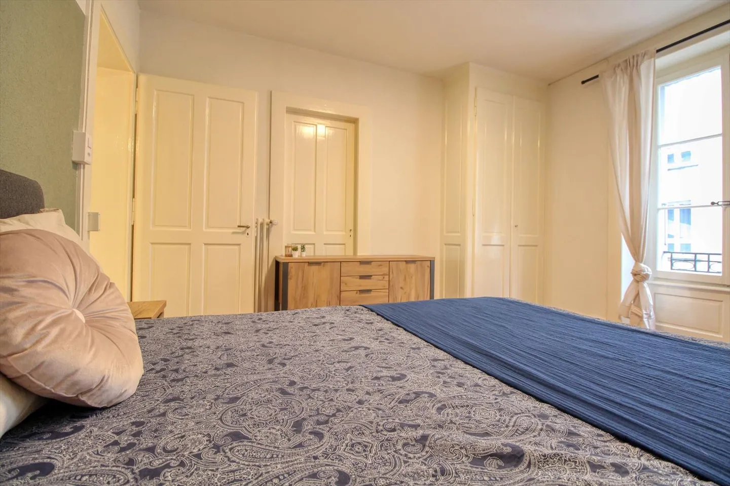 Chambre 1 pièce - Photo 2 sur 13
