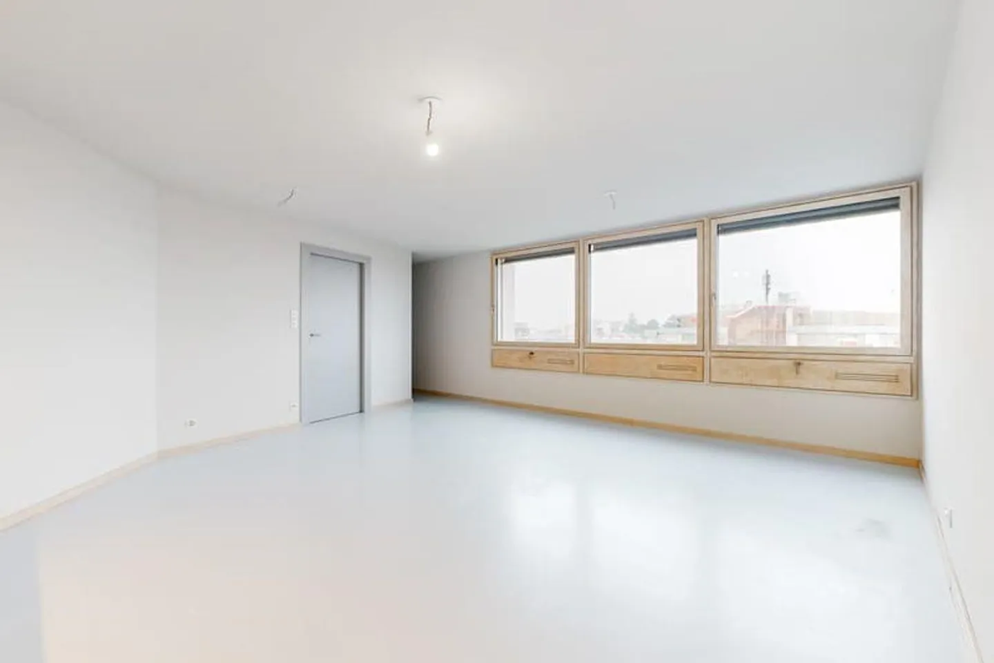 Appartement spacieux de 4.5 pièces à louer à Nyon - Photo 1 sur 9