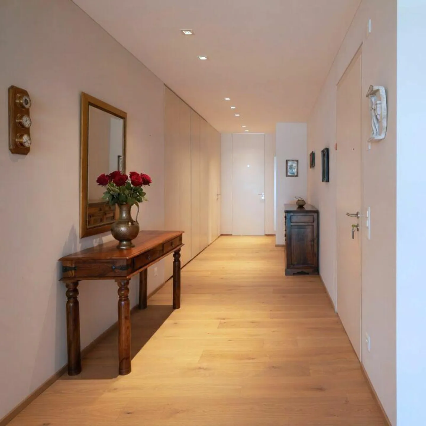 Generoso 3.5 rooms with lake view, 2 large terraces and outdoor pool - Photo 9 of 19