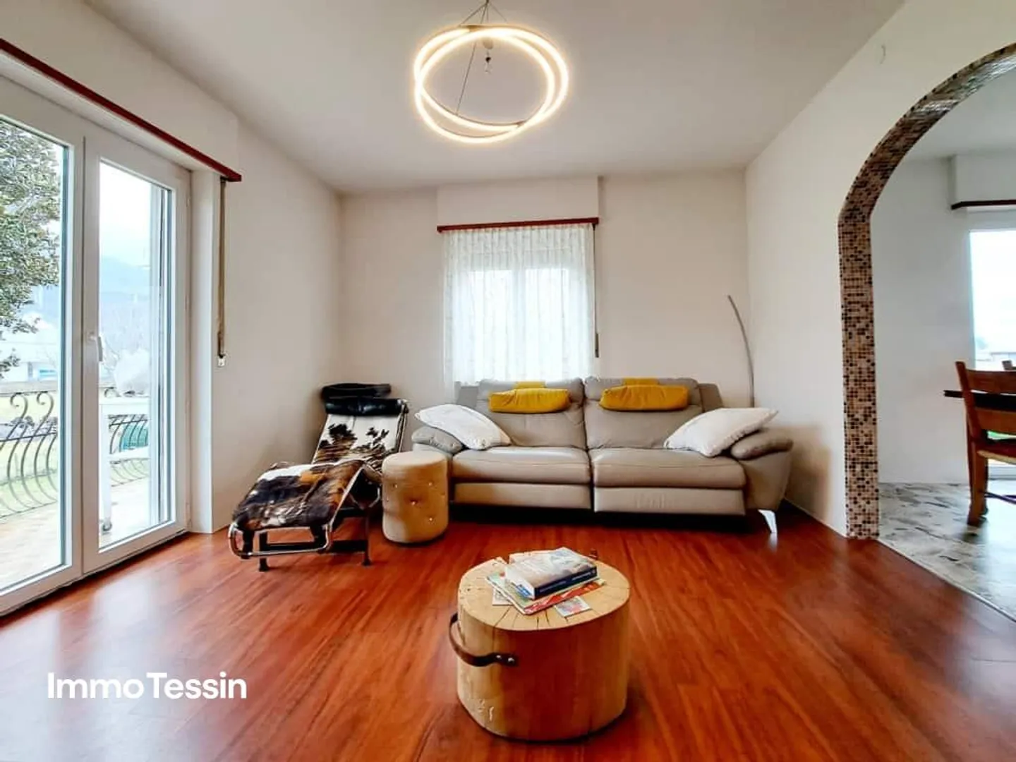 PER GLI AMANTI DEI CANI E GLI INVESTITORI: Casa completamente affittata con 2 appartamenti... - Foto 3 di 13