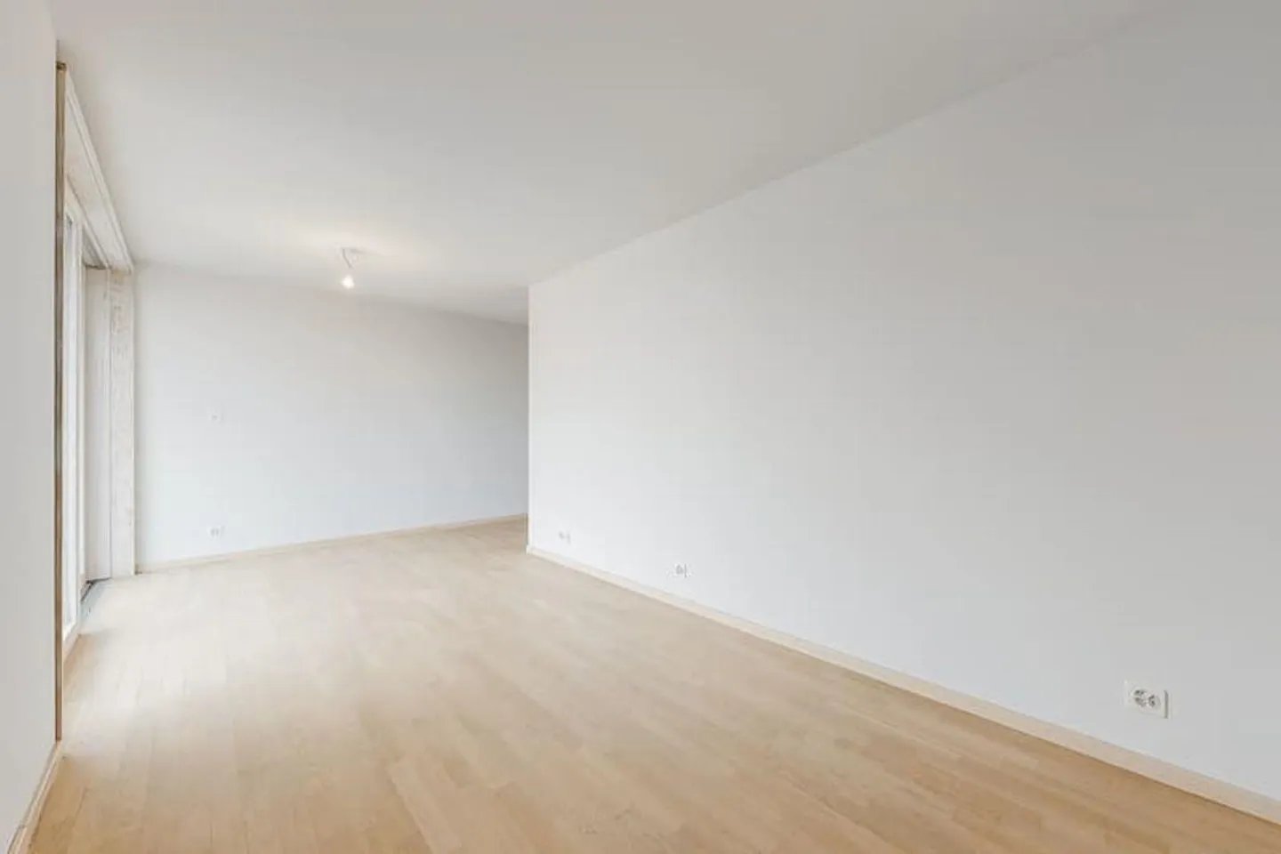 Appartement spacieux de 4.5 pièces à louer à Nyon - Photo 7 sur 9
