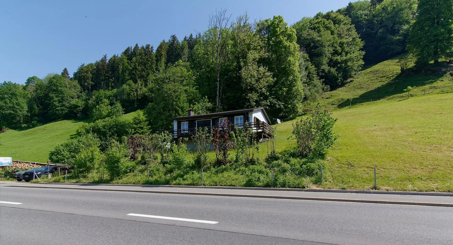 Maison individuelle indépendante avec cœur et charme dans un cadre naturel - Photo 1 sur 13