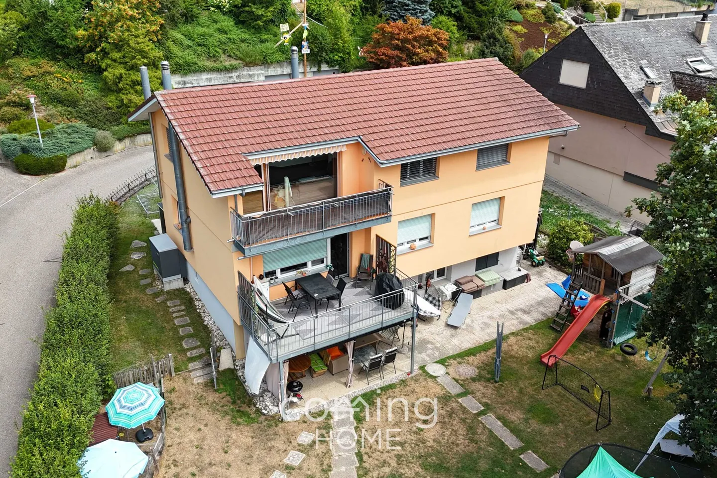 Casa plurifamiliare modernizzata con tre unità abitative nella soleggiata Rohrbach - Foto 1 di 18
