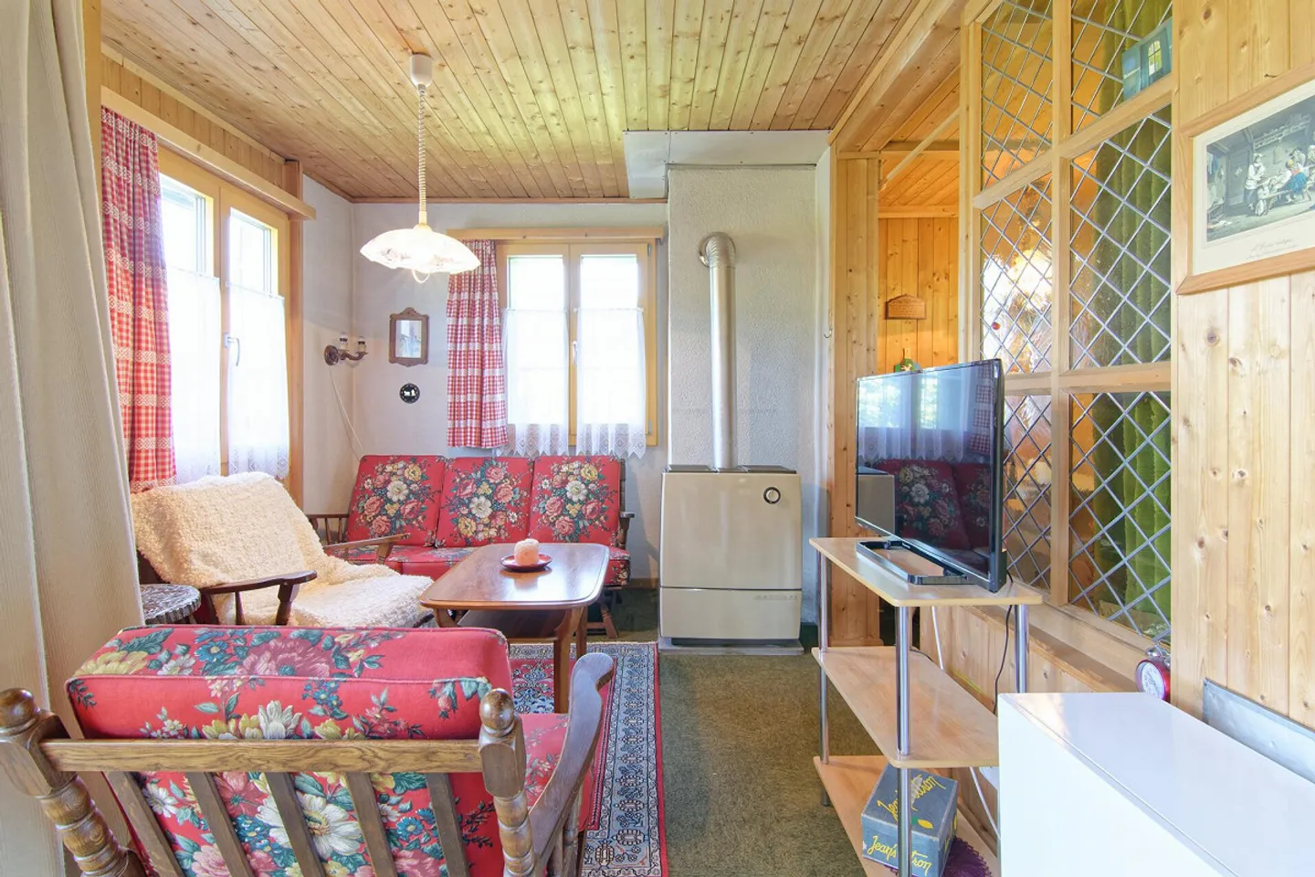 Maison individuelle indépendante avec cœur et charme dans un cadre naturel - Photo 3 sur 13