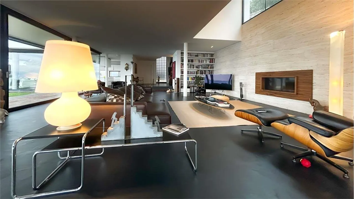Lugano: modern villa with pool and lake view - Photo 8 of 13