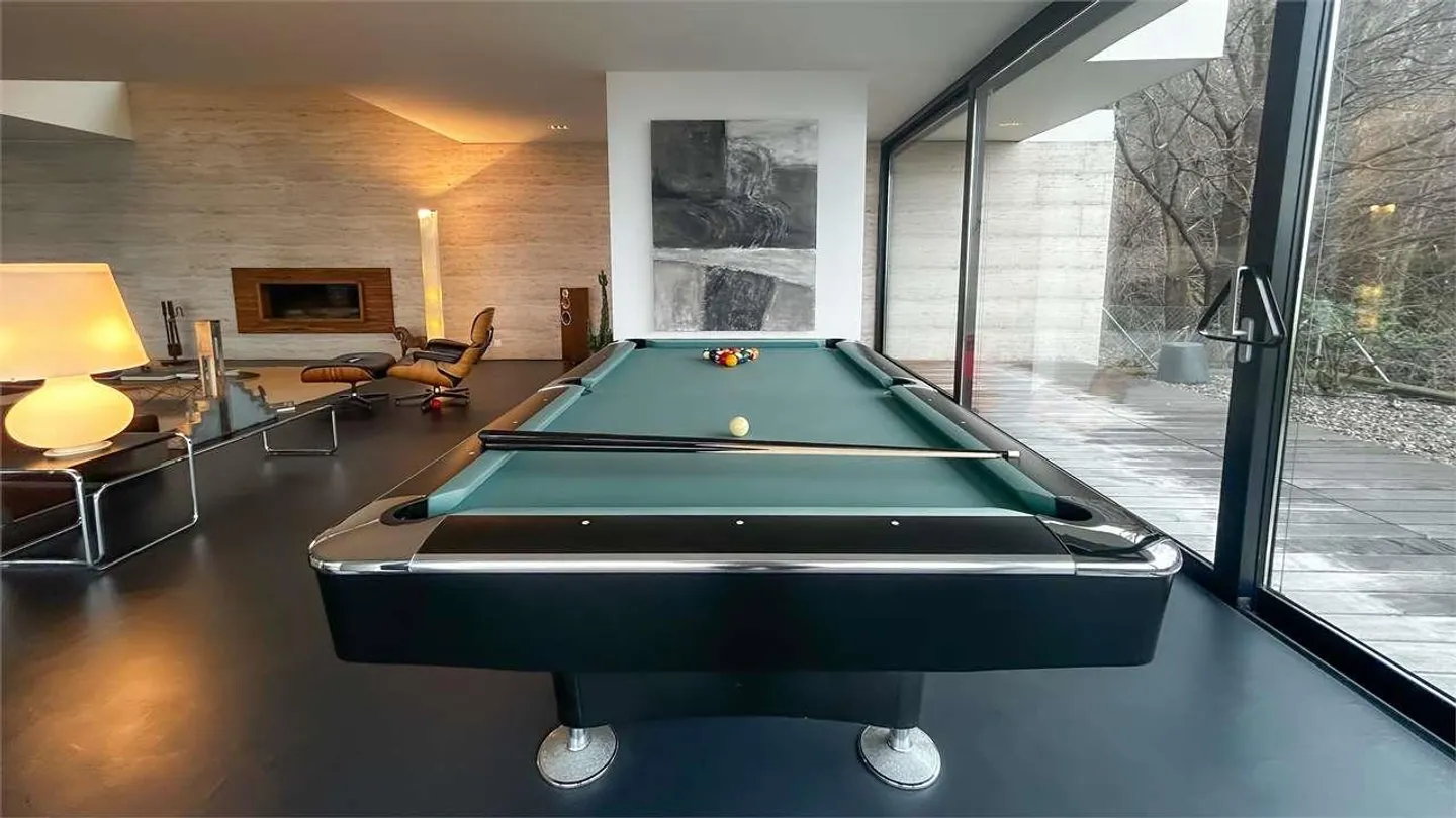 Lugano: modern villa with pool and lake view - Photo 9 of 13