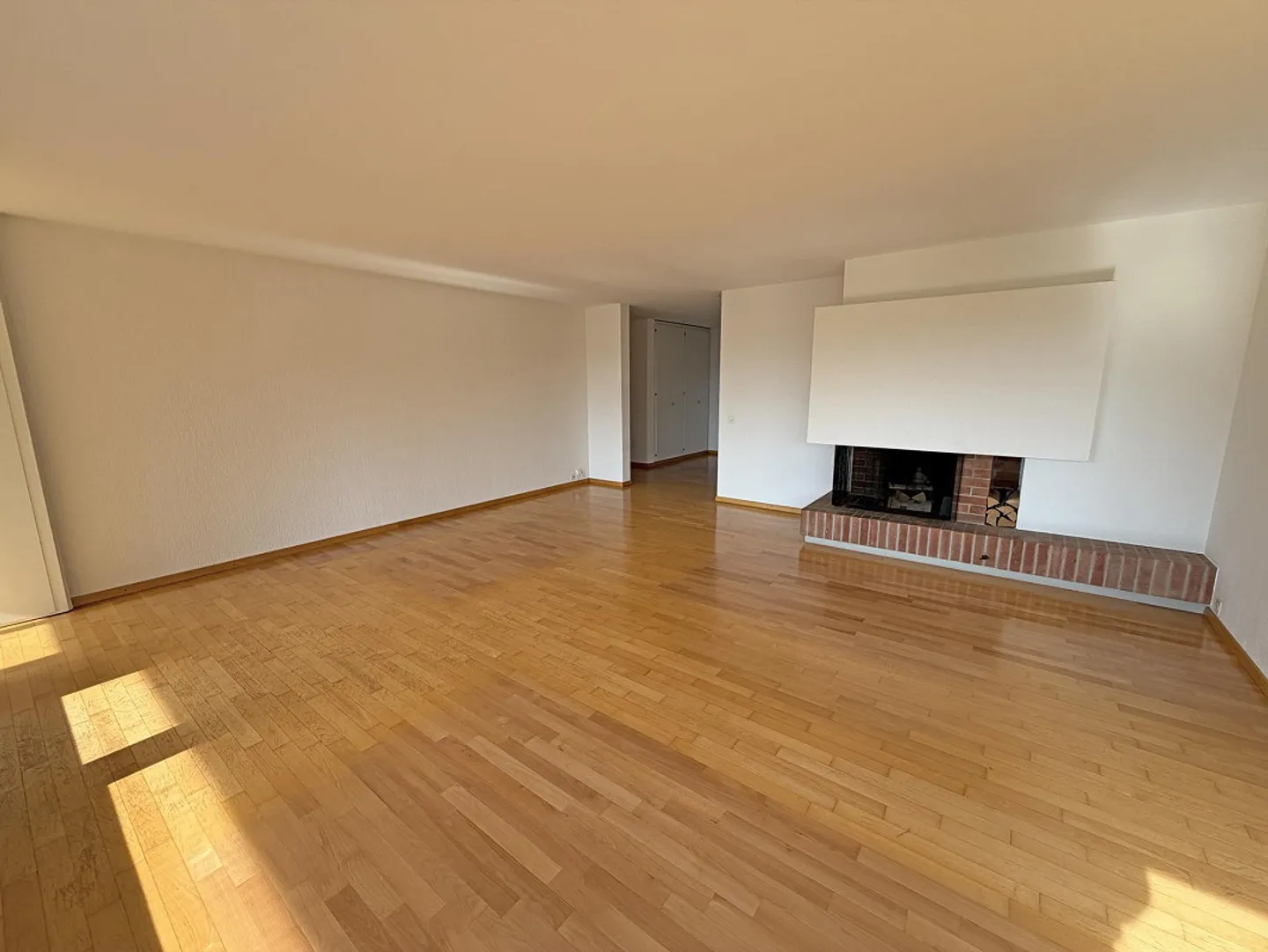 Spacious 5.5-room apartment in a quiet location with beautiful views - Photo 21 of 28