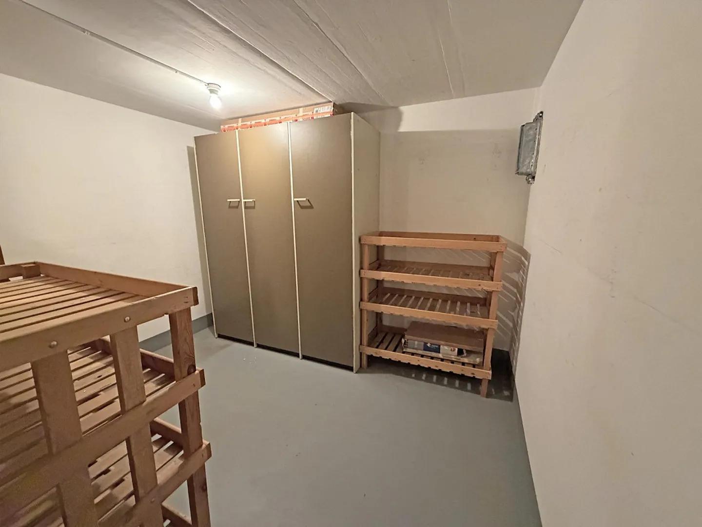 Spacious 5.5-room apartment in a quiet location with beautiful views - Photo 27 of 28