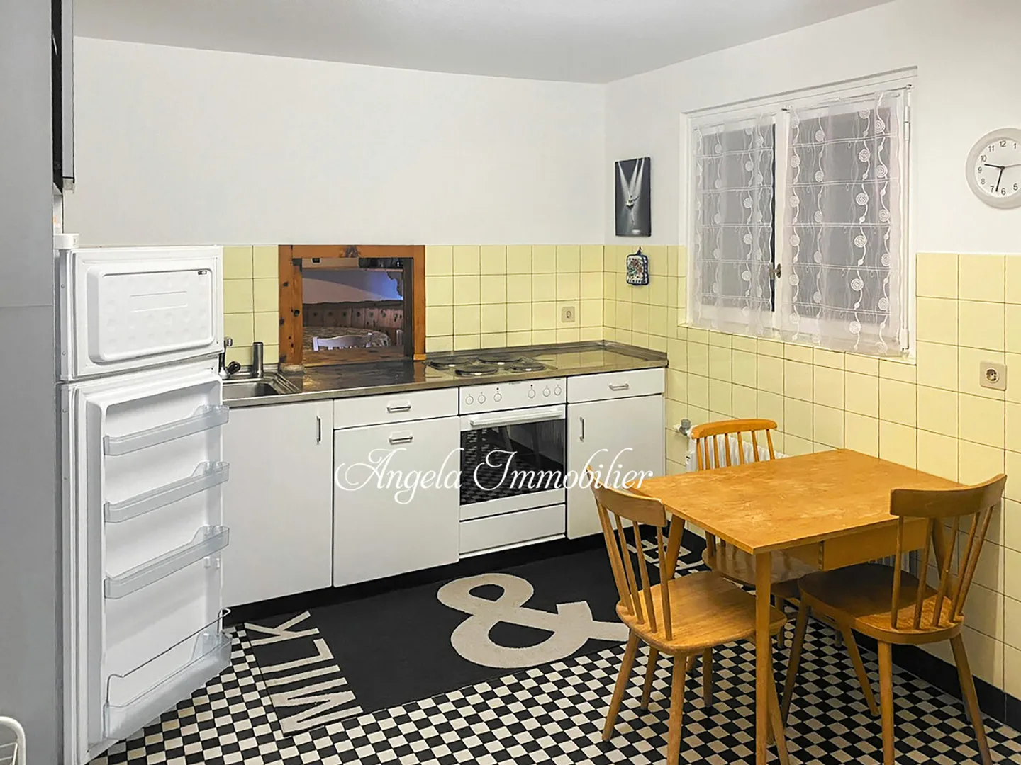 Ski-in and out apartment - Photo 8 of 15