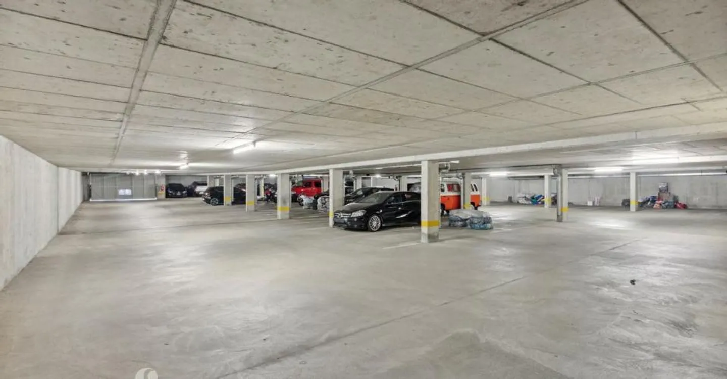 Bulle, indoor motorcycle parking space for rent! - Photo 1 of 1