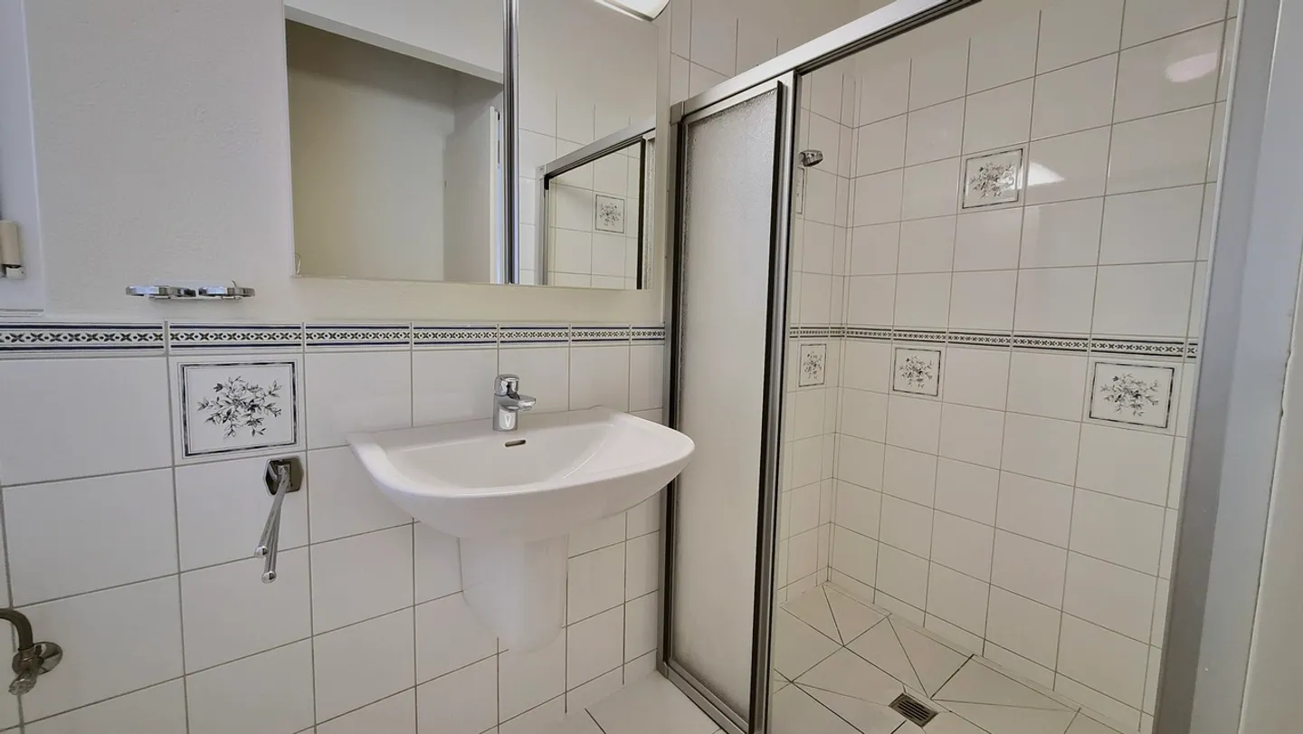 Wunderschöne 3,5-Zimmer-Wohnung mit Terrasse und Garten - Foto 9 von 12