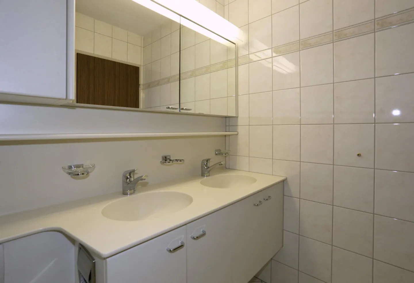 Appartement spacieux 3.5 pièces - Photo 7 sur 9