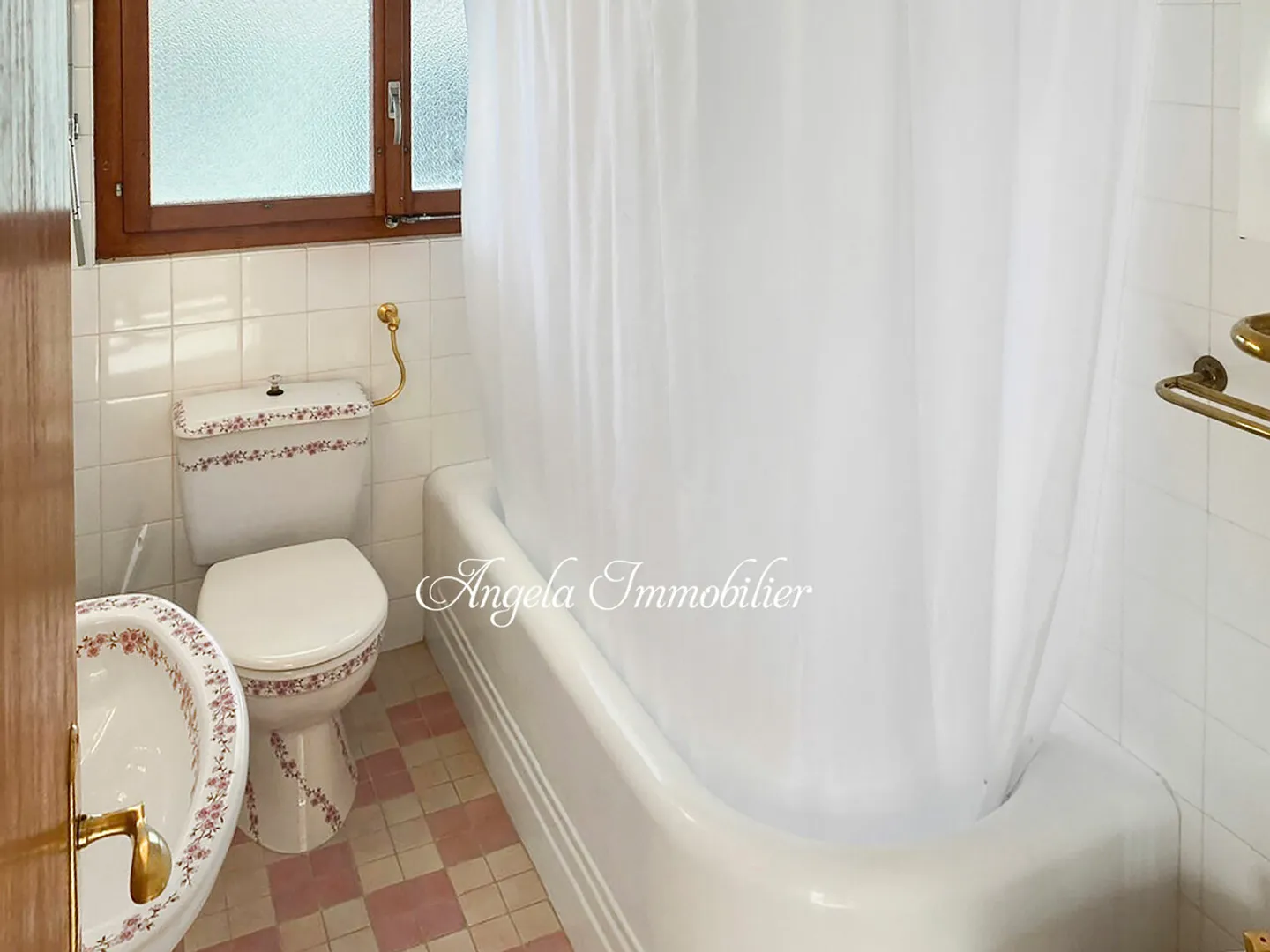 Ski-in and out apartment - Photo 14 of 15