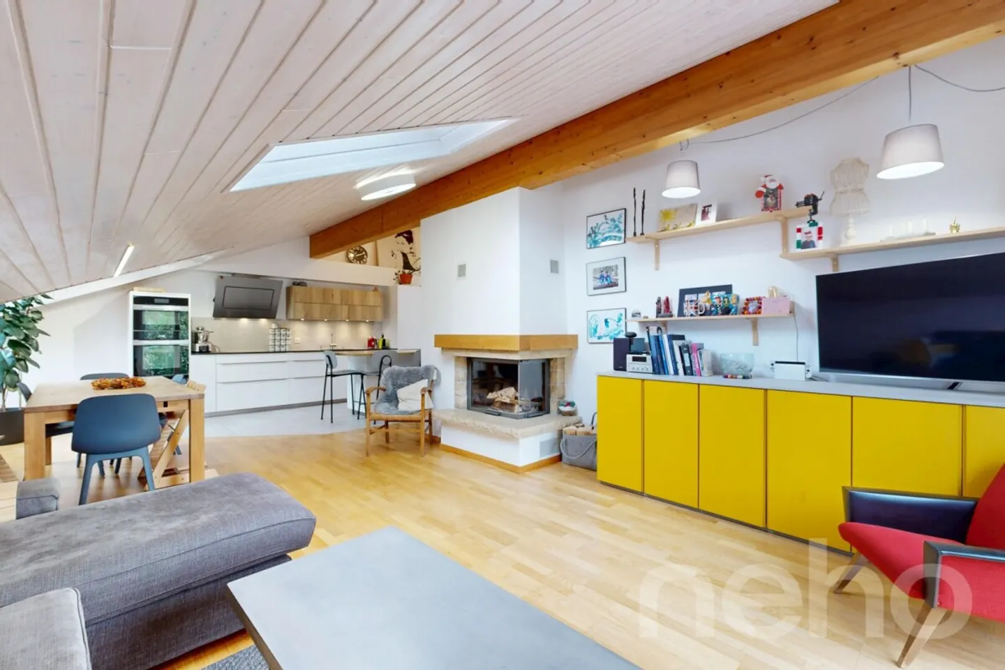 Duplex 5.5 stanze di 166 m² con camino a La Chaux-de-Fonds - Foto 3 di 12