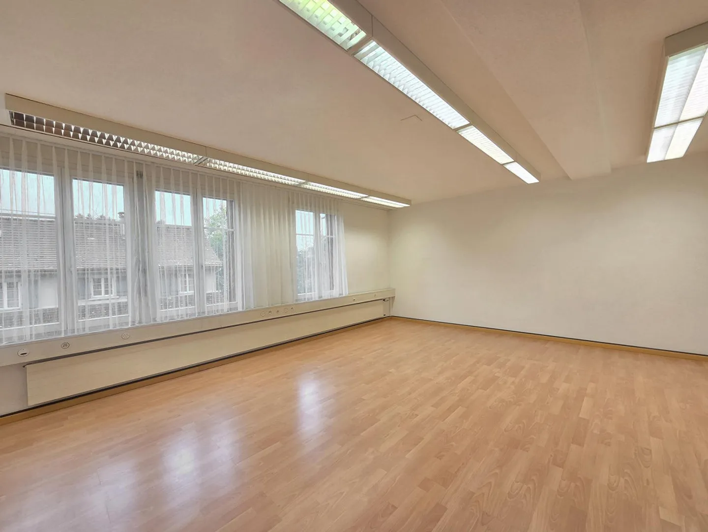 Spazio per ufficio o studio in posizione centrale a Wängi - Foto 1 di 8