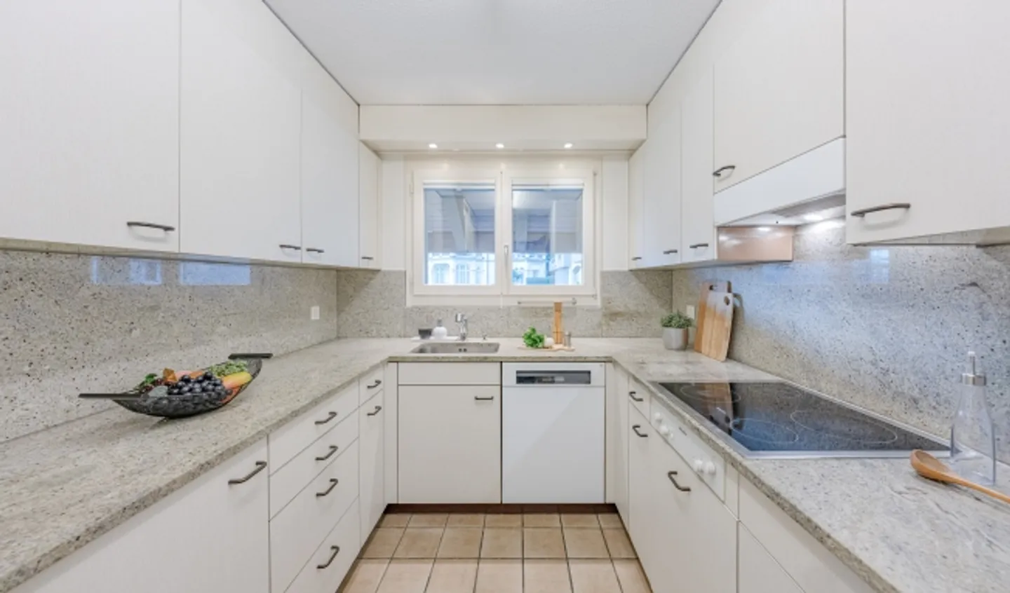 ATTRACTIVE MAISONETTE APARTMENT WITH SPECTACULAR VIEW - Photo 6 of 8