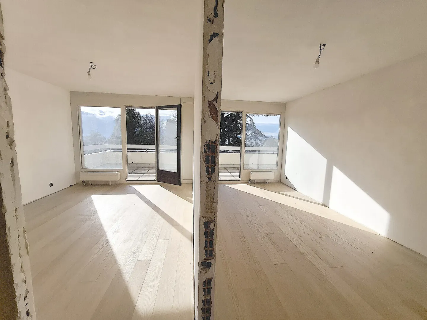 Proximmo Exklusivität! Wohnung mit Aussicht, komplett renoviert. Lieferung - Foto 3 von 10