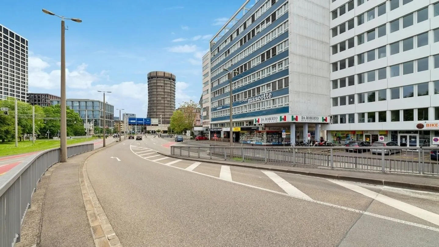 Central Office Space in Basel - Photo 2 of 7