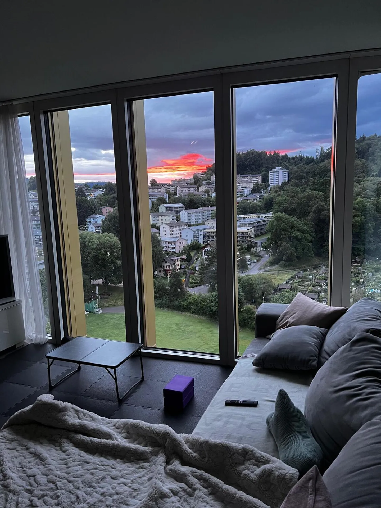 Apartment for rent - Photo 1 of 2