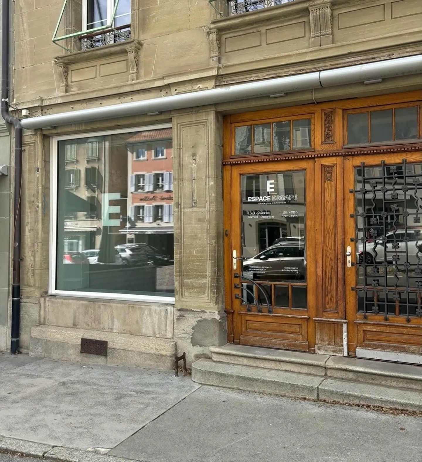 Spazio commerciale di 150m2 nel centro città - Foto 1 di 4