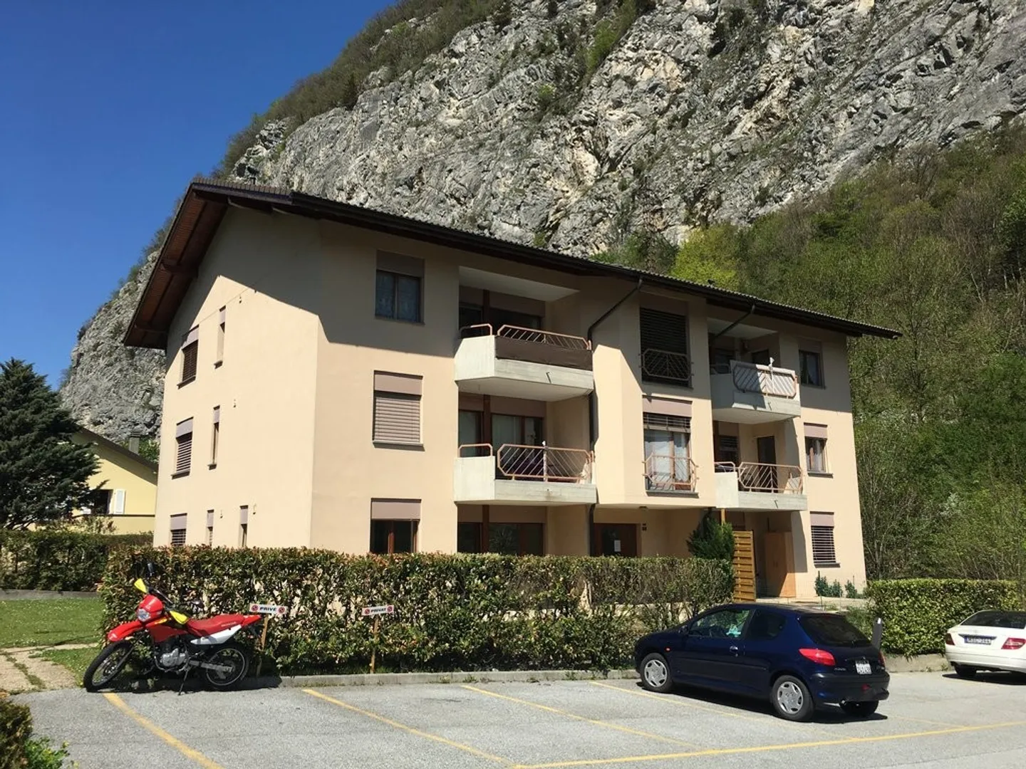 3.5 Room Apartment - Photo 5 of 5