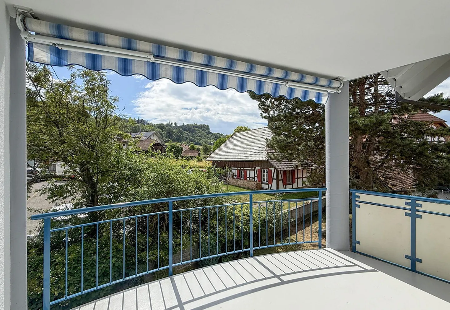 Spacious living like in a detached house - Photo 5 of 16