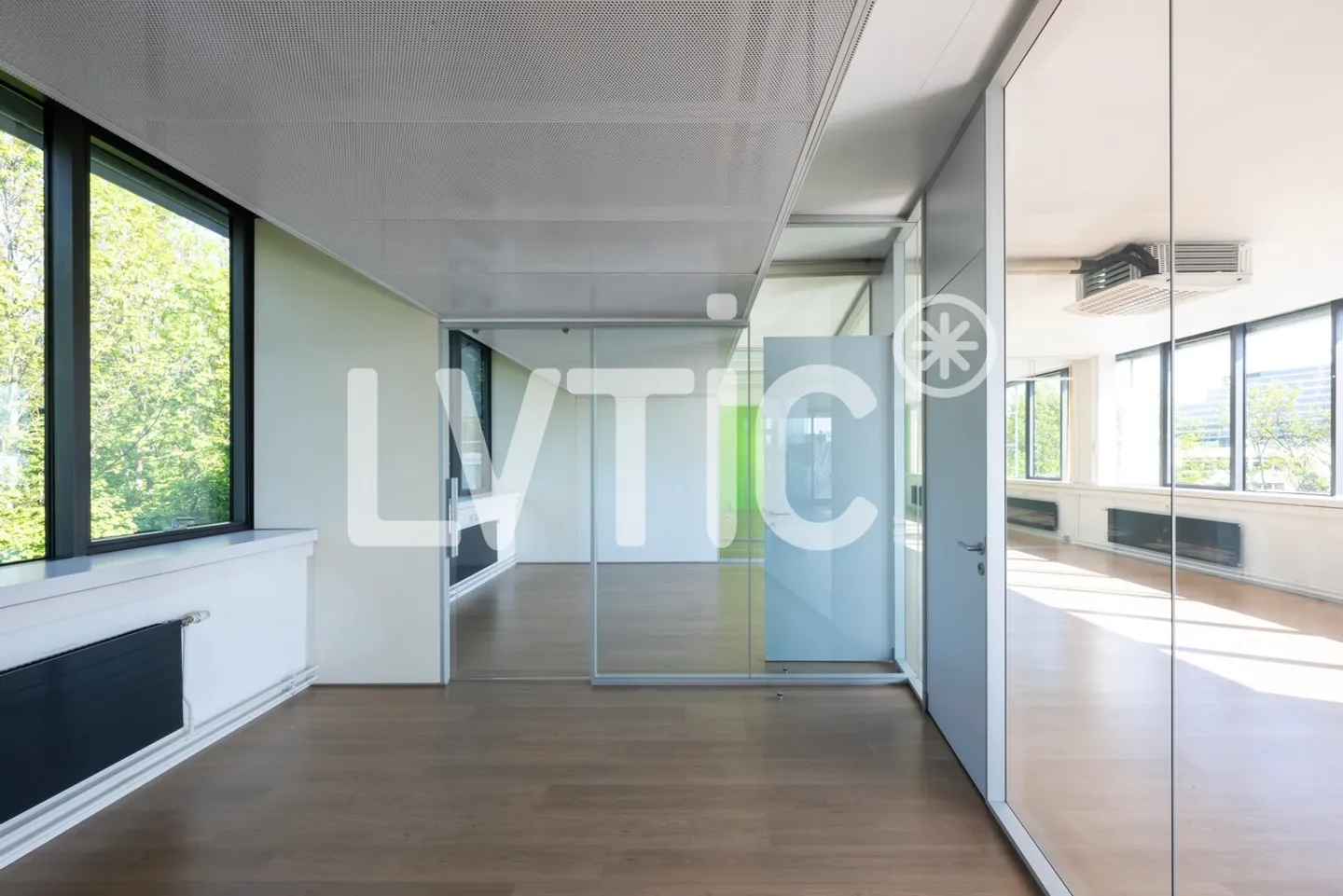 Spazio commerciale di 290 m2 idealmente situato a Crissier - Foto 8 di 8