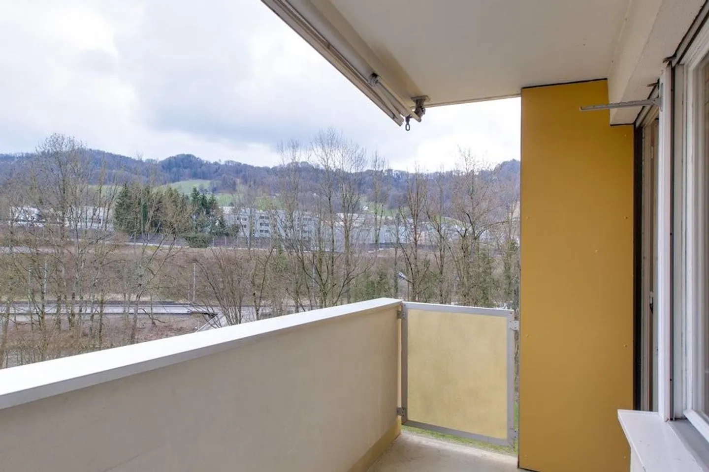 Helle 3-Zimmerwohnung mit Balkon an Waldrandlage zu vermieten! - Foto 7 von 7