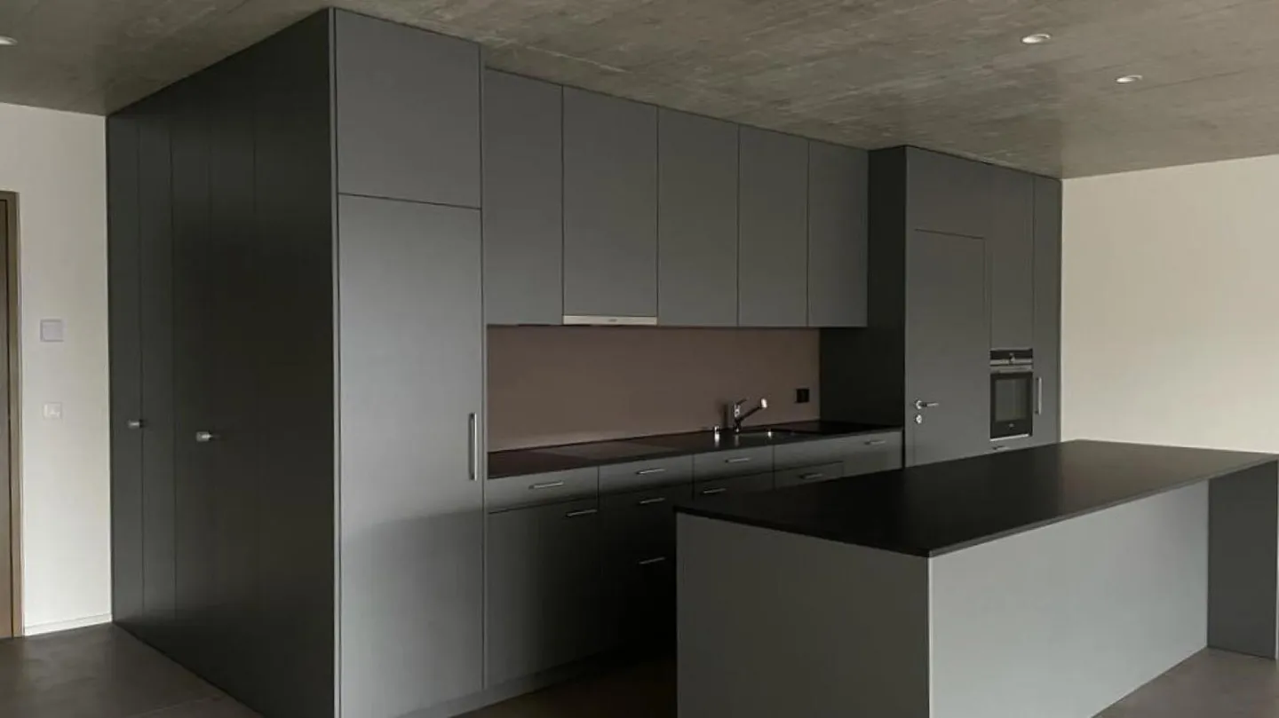 Appartamento moderno con terrazze - Foto 2 di 13