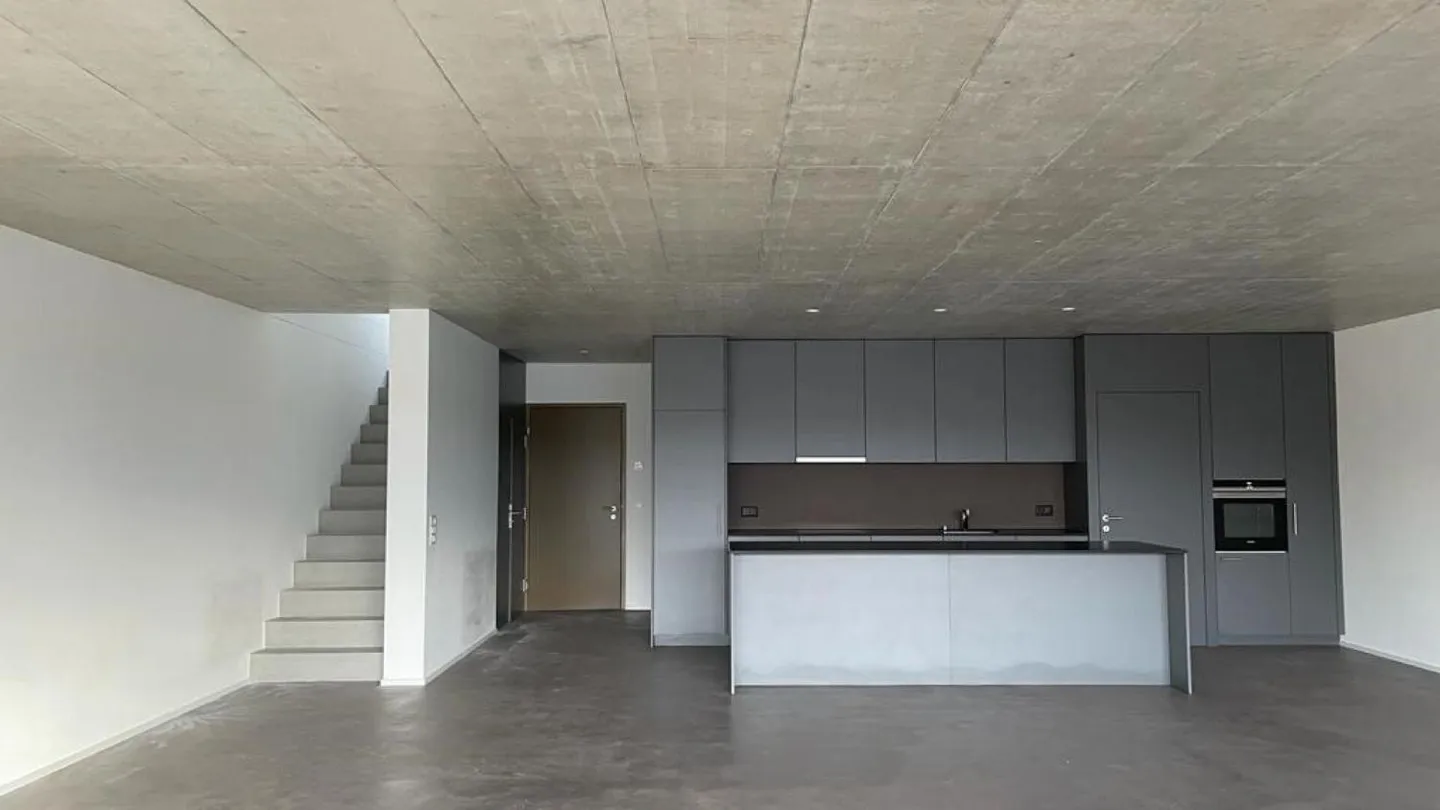 Appartamento moderno con terrazze - Foto 4 di 13