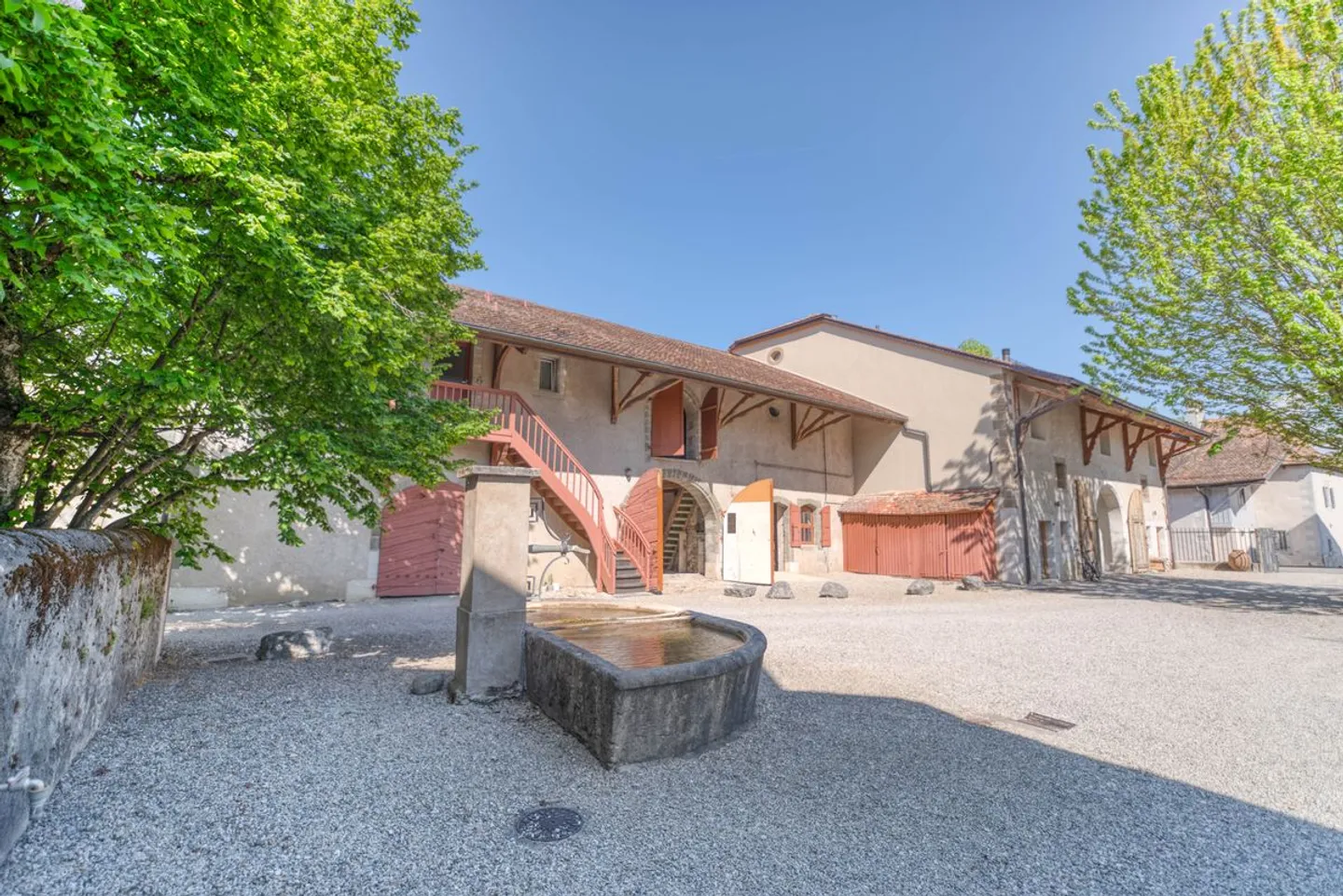 Wunderschönes historisches Gebäude - Foto 7 von 12