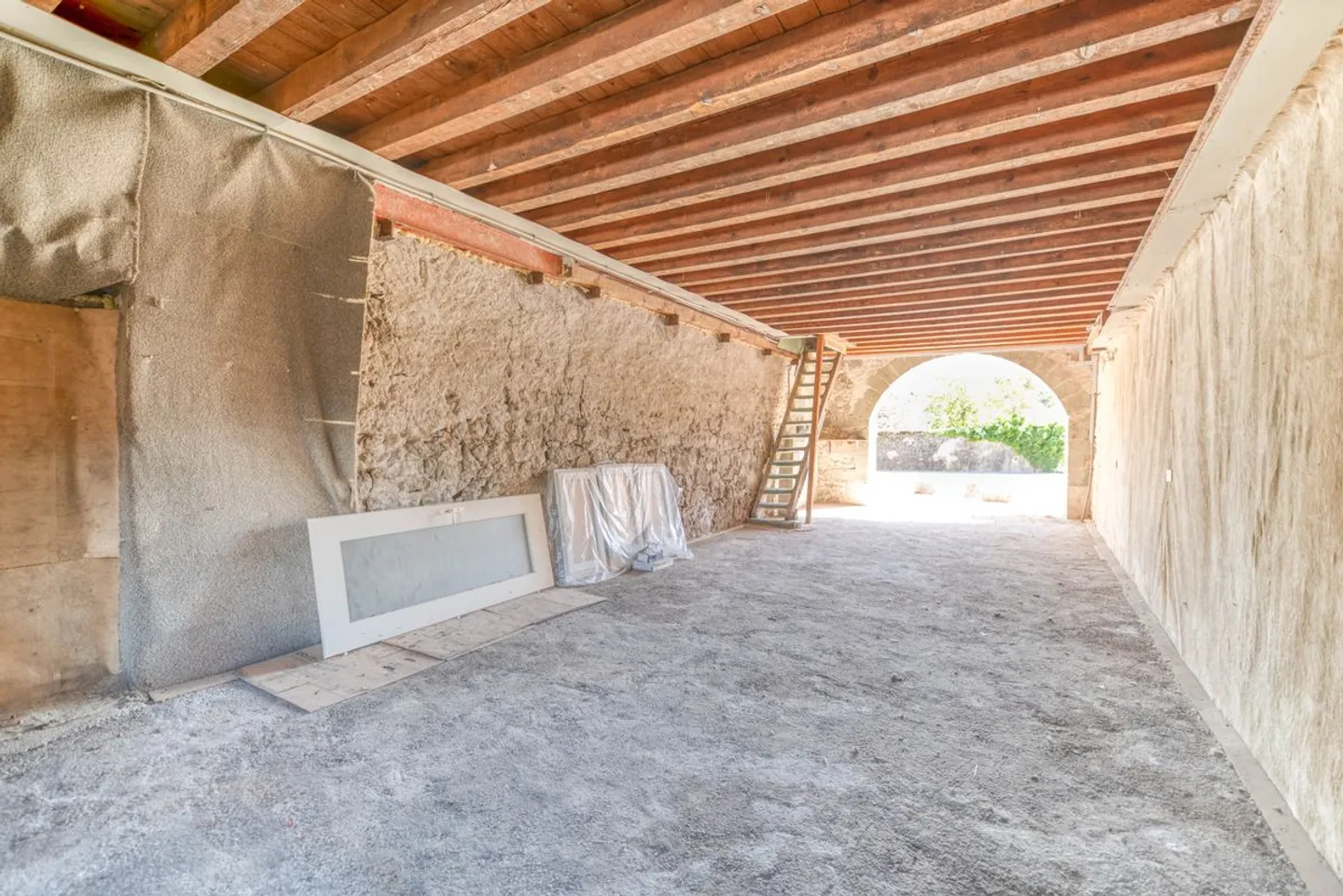 Wunderschönes historisches Gebäude - Foto 4 von 12