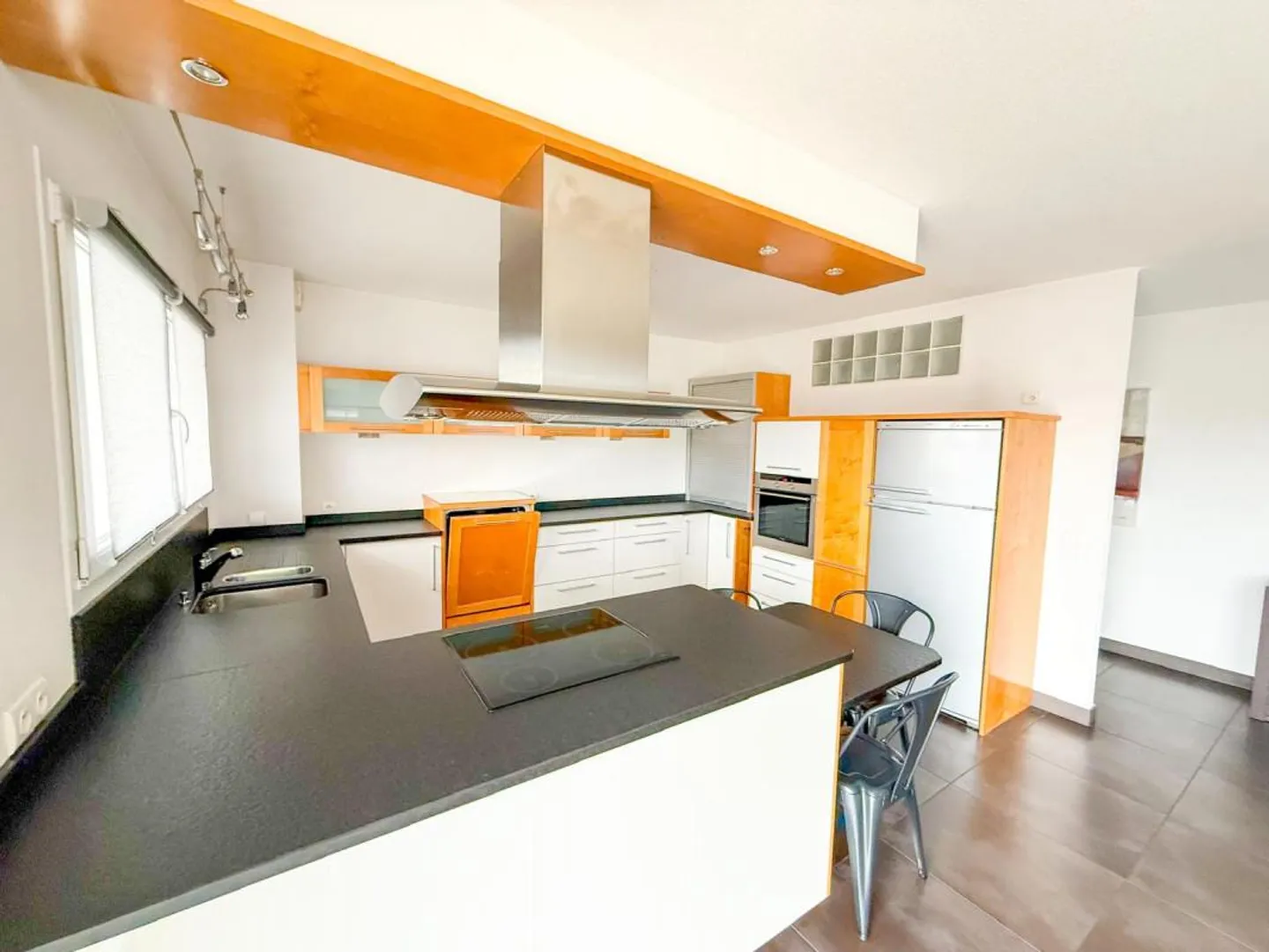 In Frankreich, Village-Neuf: Die 4-Zimmer-Premium-Wohnung mit einzigartigen Merkmalen - Foto 2 von 5
