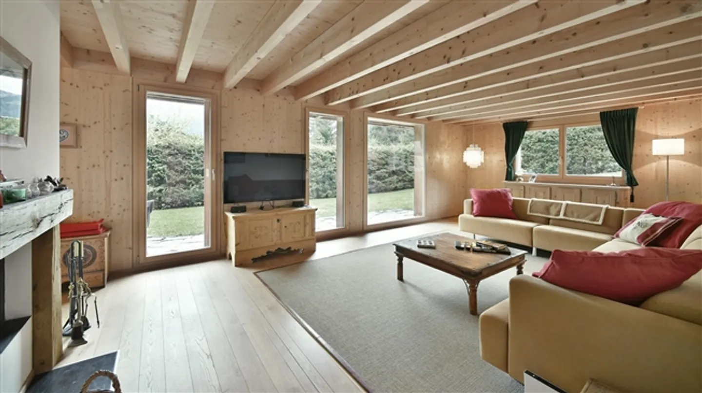 For Sale - Magnificent Chalet Alpenblick - 5.5 Rooms - Les Diablerets - Photo 2 of 14