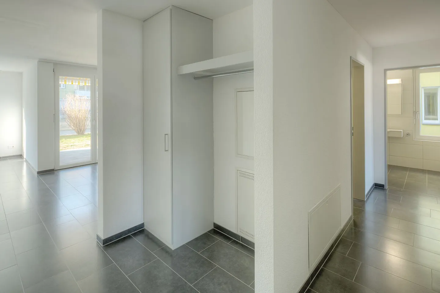 Appartement moderne dans un emplacement de choix - Photo 9 sur 12