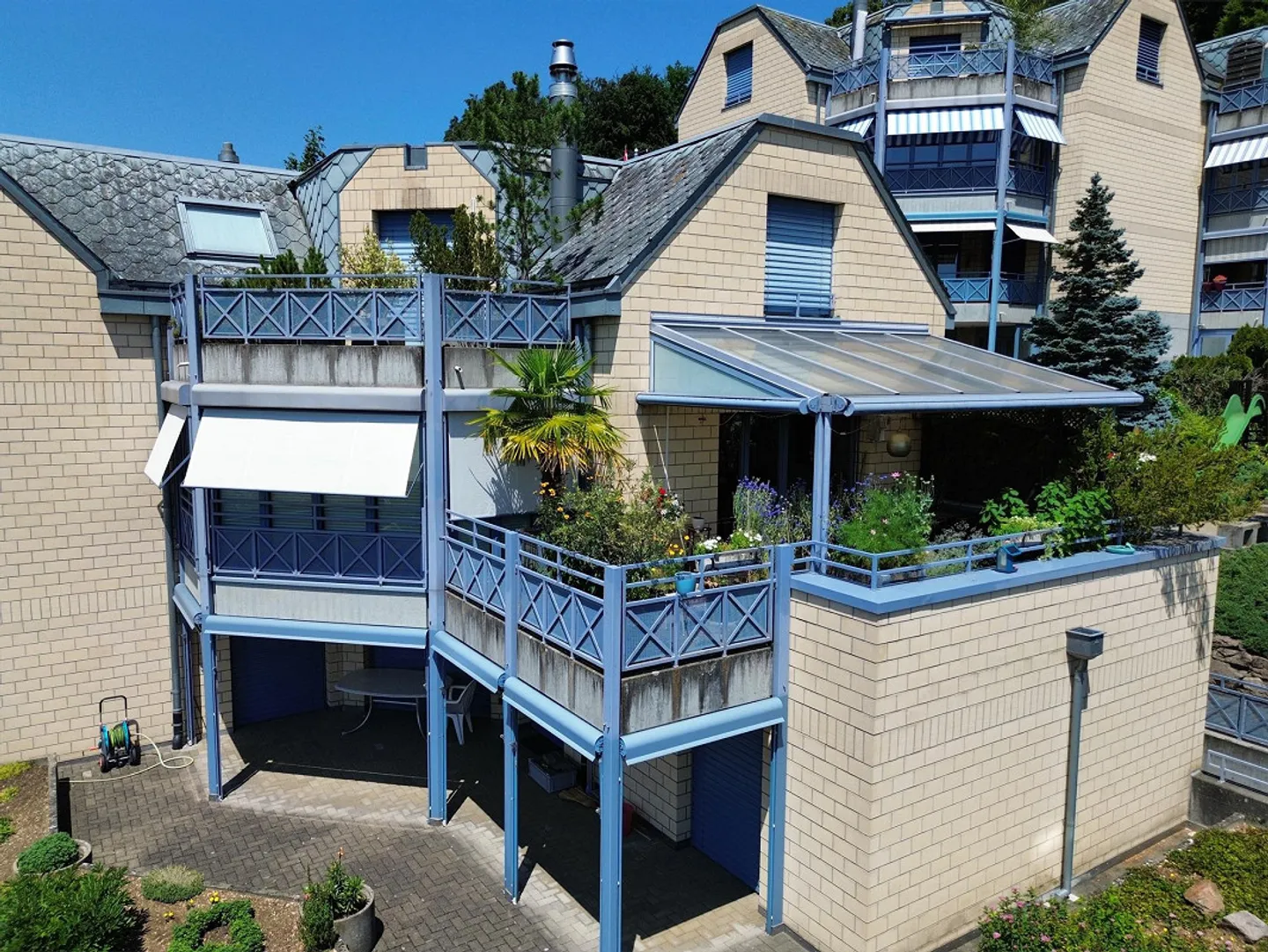 Maisonette apartment with unobstructed view - Photo 17 of 18