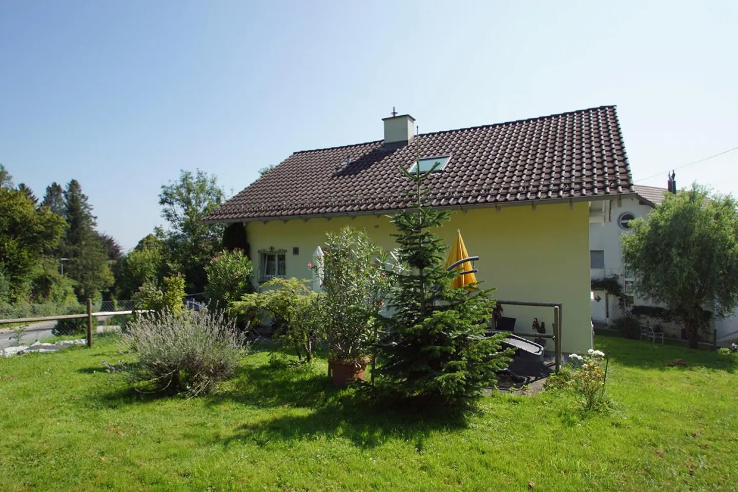 bezahlbar und geräumig - Ihr neues Zuhause! - Foto 1 von 7