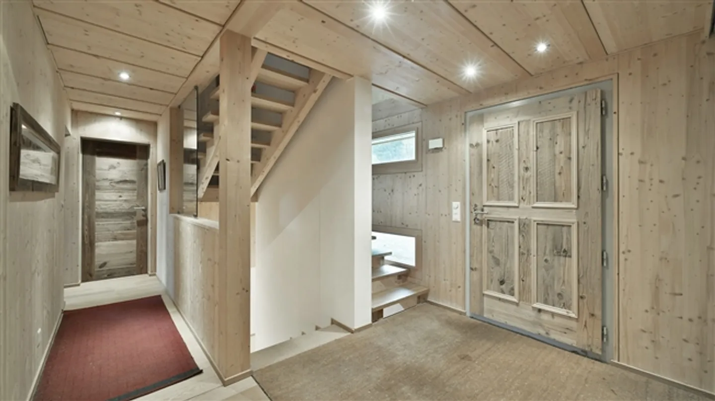 For Sale - Magnificent Chalet Alpenblick - 5.5 Rooms - Les Diablerets - Photo 6 of 14