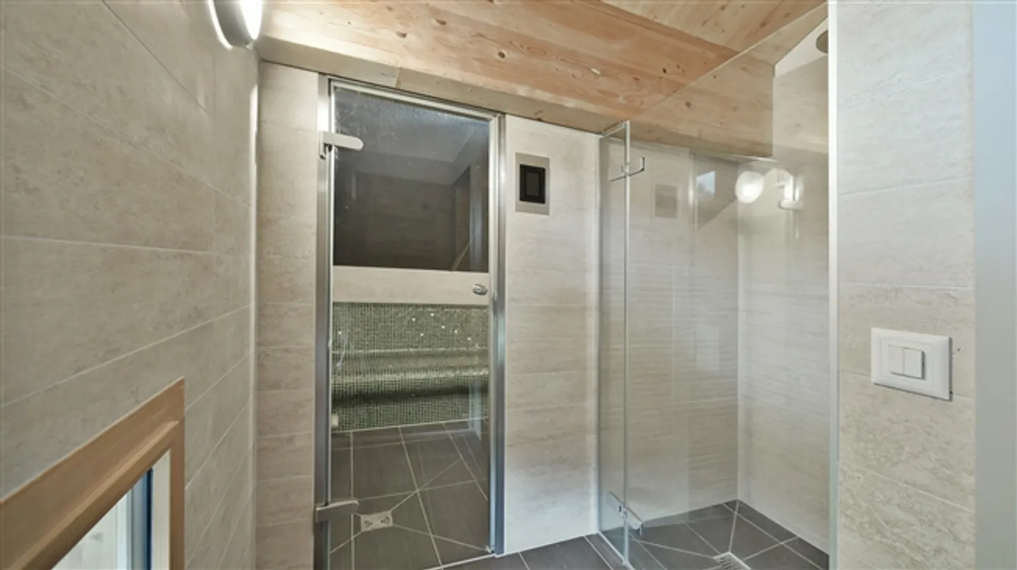 For Sale - Magnificent Chalet Alpenblick - 5.5 Rooms - Les Diablerets - Photo 12 of 14