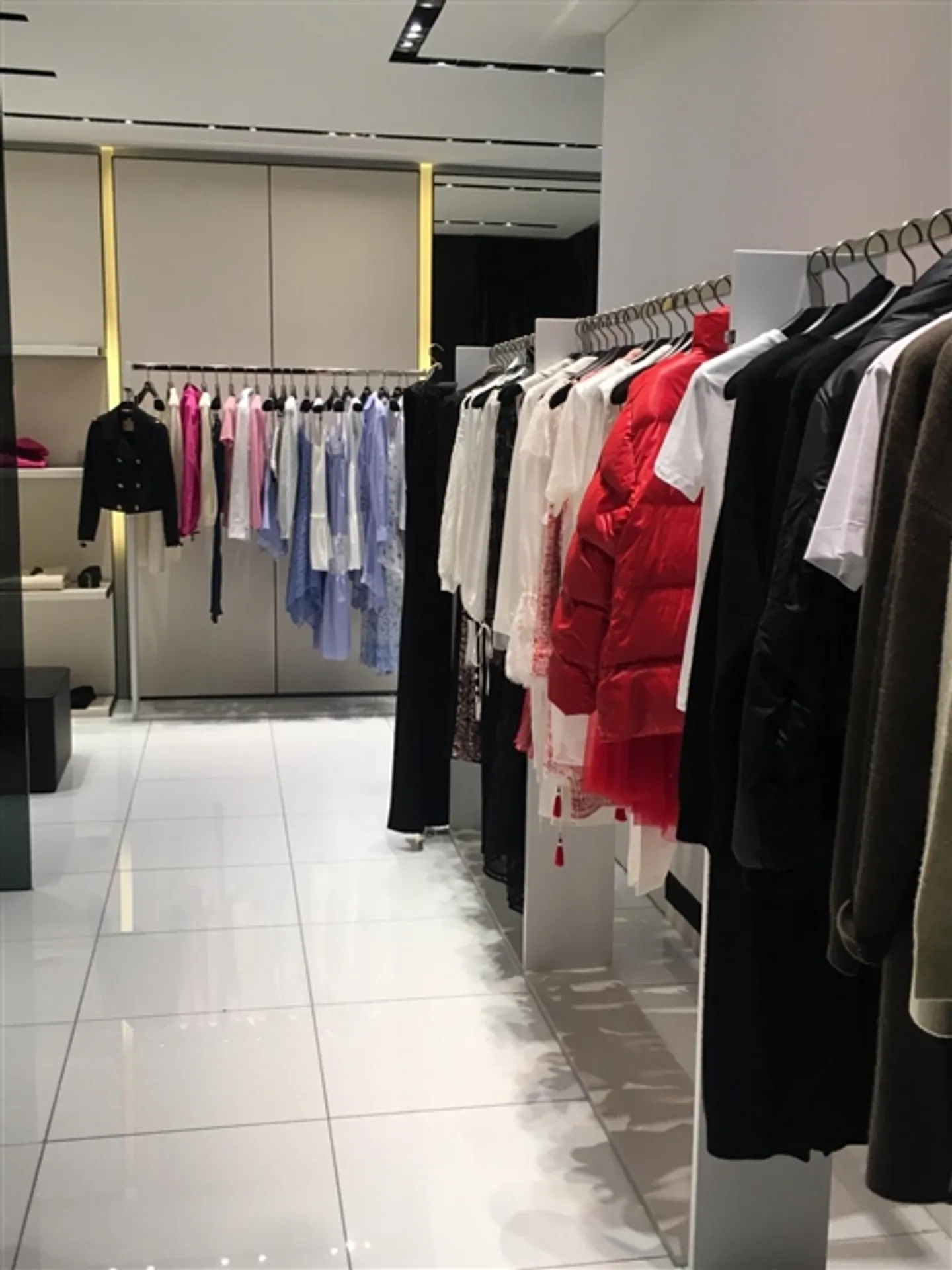 OPPORTUNITY - HYPERCENTER - 90 M2 ARCADE IS BEING HANDED OVER - Photo 6 of 13